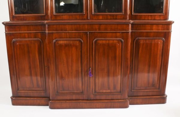 Antique Victorian Figured Walnut four door Breakfront Bookcase - Image 5