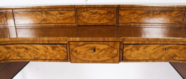 Antique George III Scottish Flame Mahogany Sideboard - Image 4