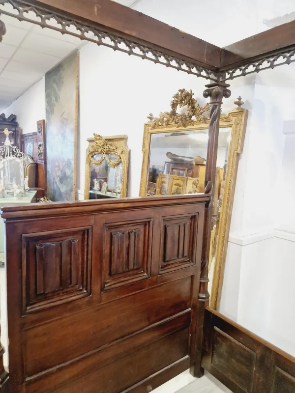 Antique Italian Four Poster Canopy Bed Made of Sicilian Wood - Image 4