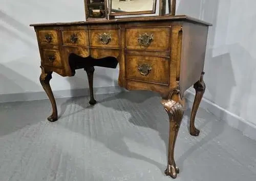 Antique dressing table and stool for sale Polokwane