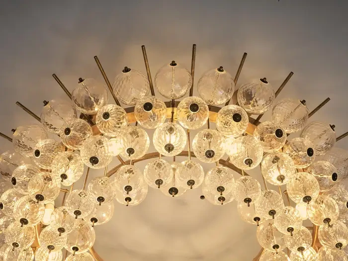 Grand 1970s Brass Chandelier, Ribbed Glass Spheres - Image 3